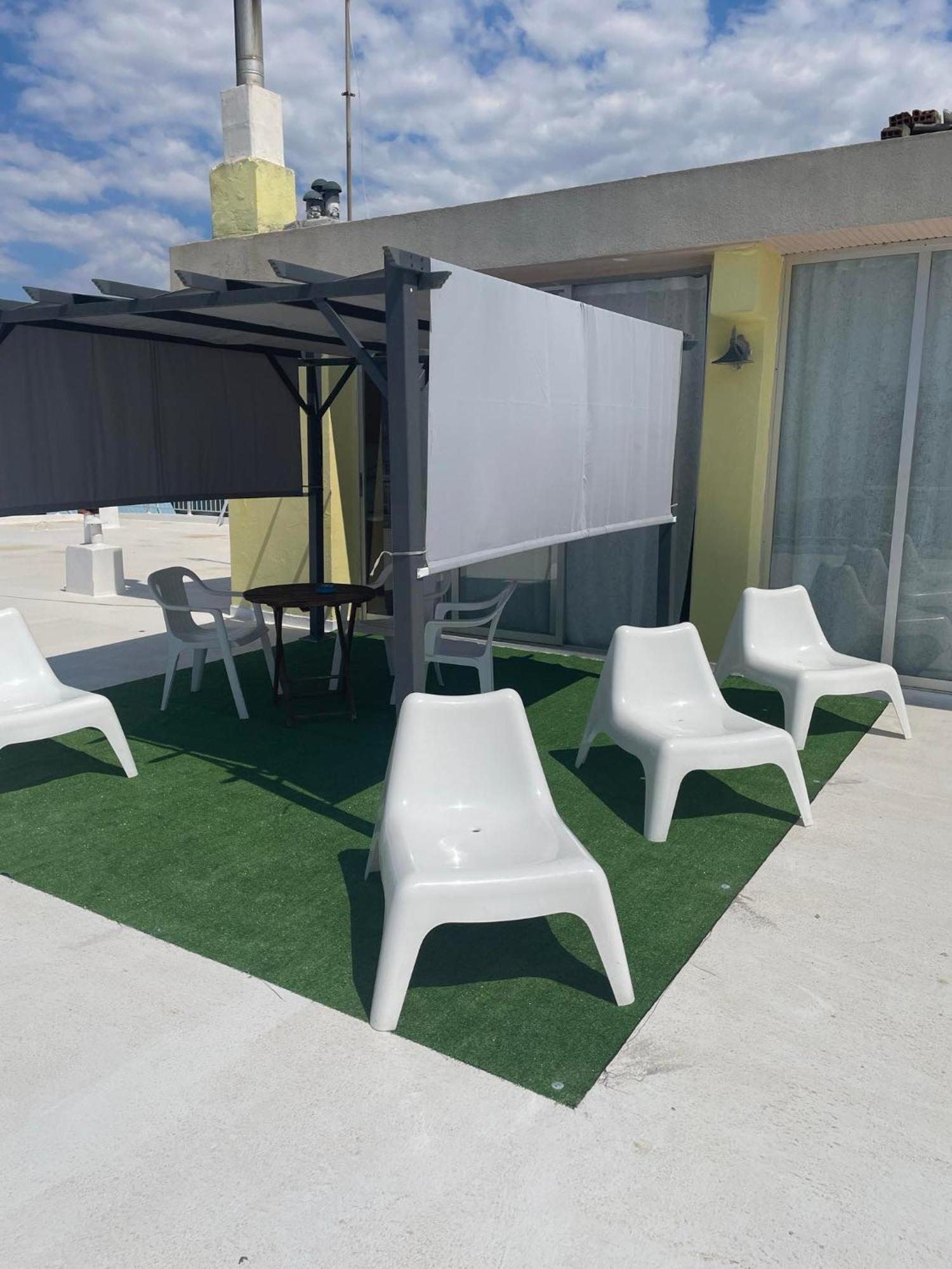 Maria Apartments Paralia Dionysiou Exterior photo
